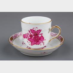 Herend Chinese Bouquet Raspberry Coffee Mocha Set for Six People, 15 Pieces